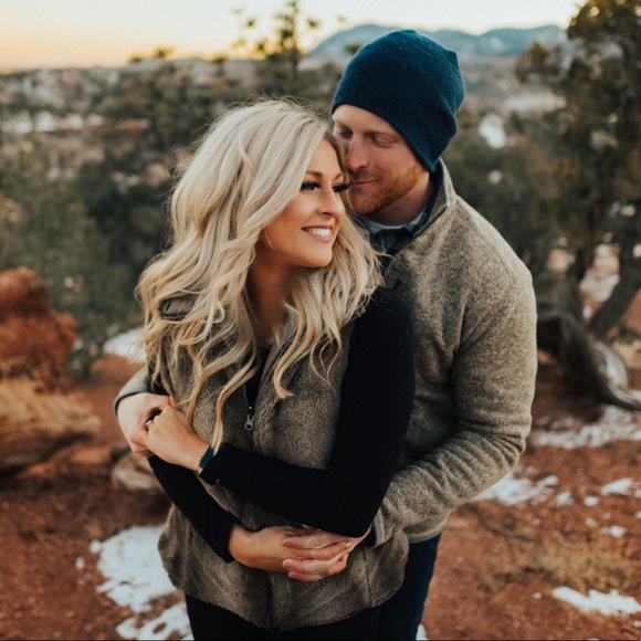 Meet Your Posher - Picture 2 of 5